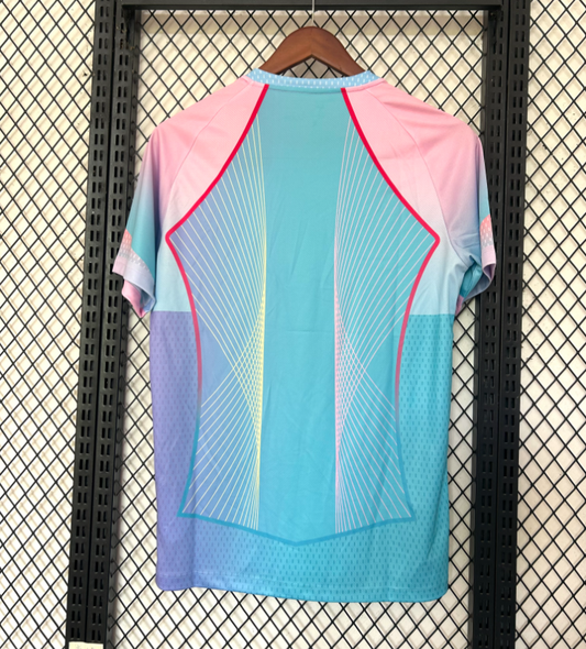 👕 Maillot FC Barcelone Edition Spéciale Bleu et Rose